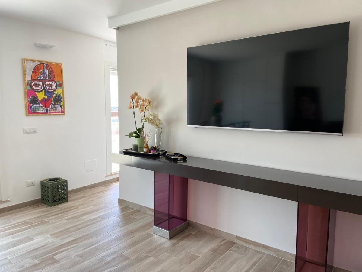 Апартаменты Attico Panoramico Luxury Roma Экстерьер фото