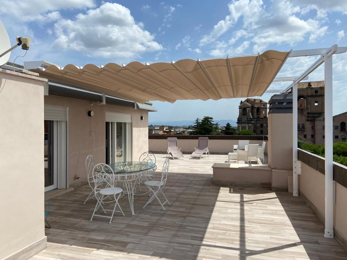 Апартаменты Attico Panoramico Luxury Roma Экстерьер фото