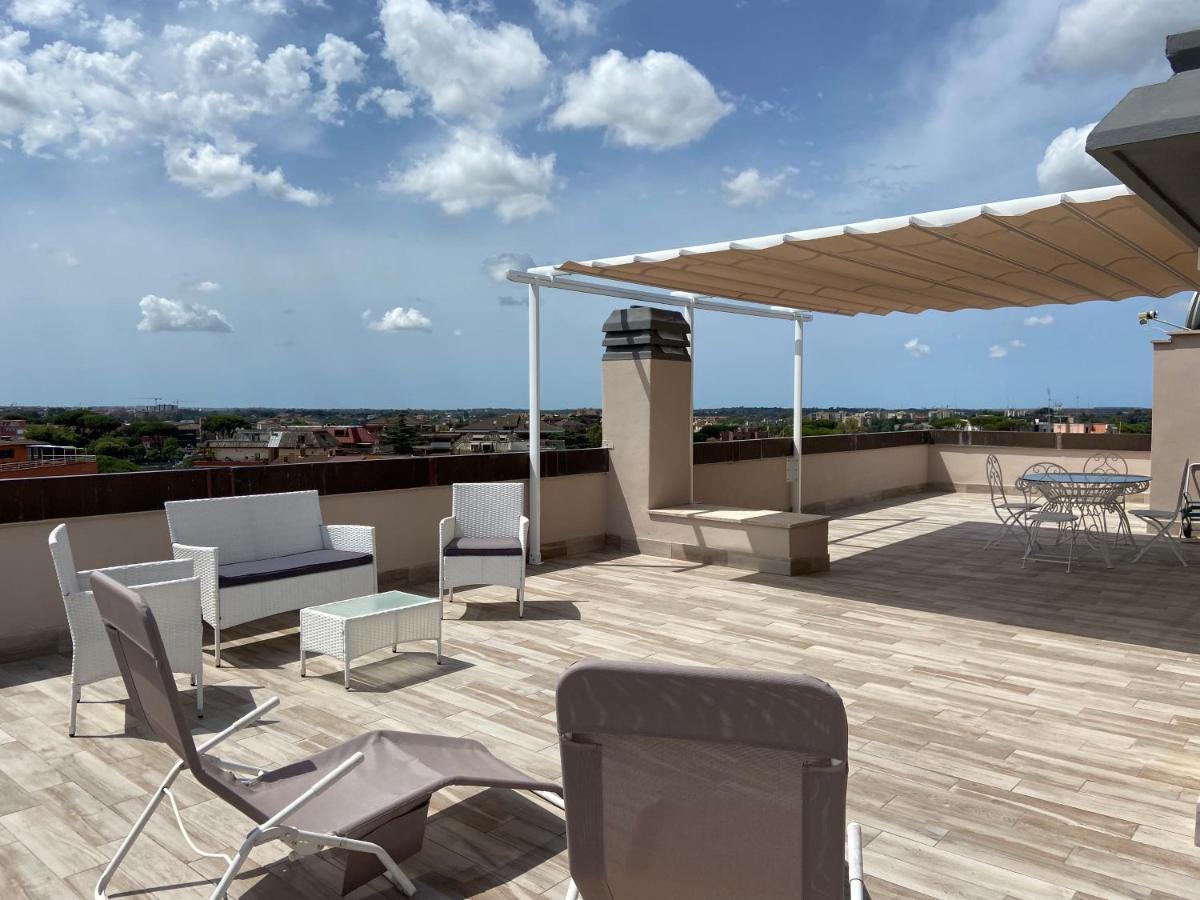 Апартаменты Attico Panoramico Luxury Roma Экстерьер фото